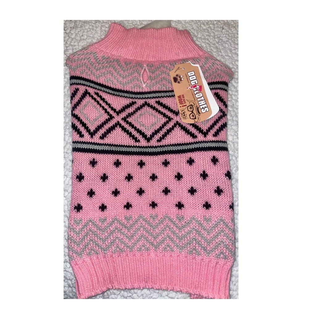 Momentum Brands Multi-Color Dog Sweater Size Medium New With Tag